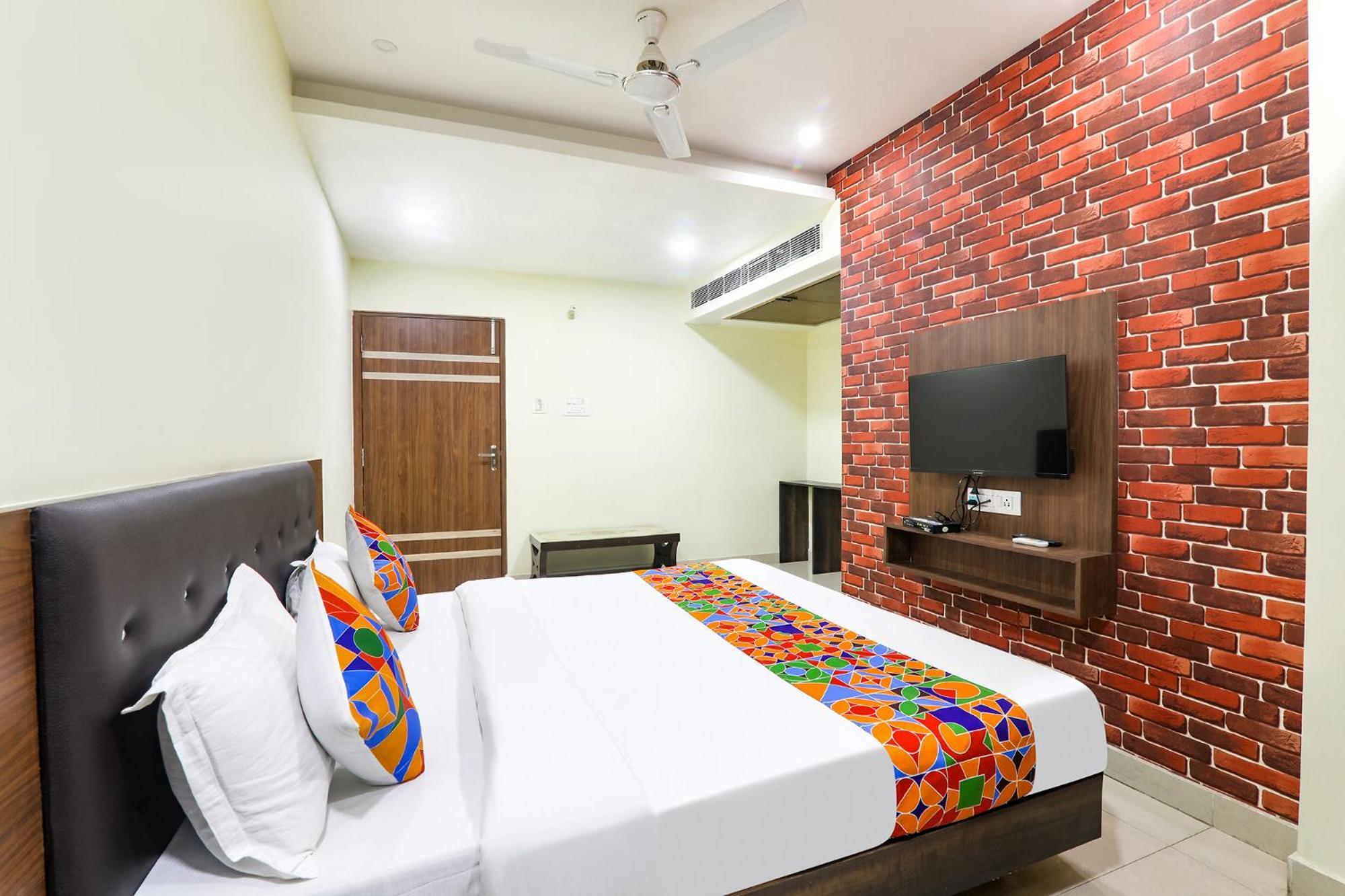 Fabhotel The Kumar Inn Danapur Exterior foto