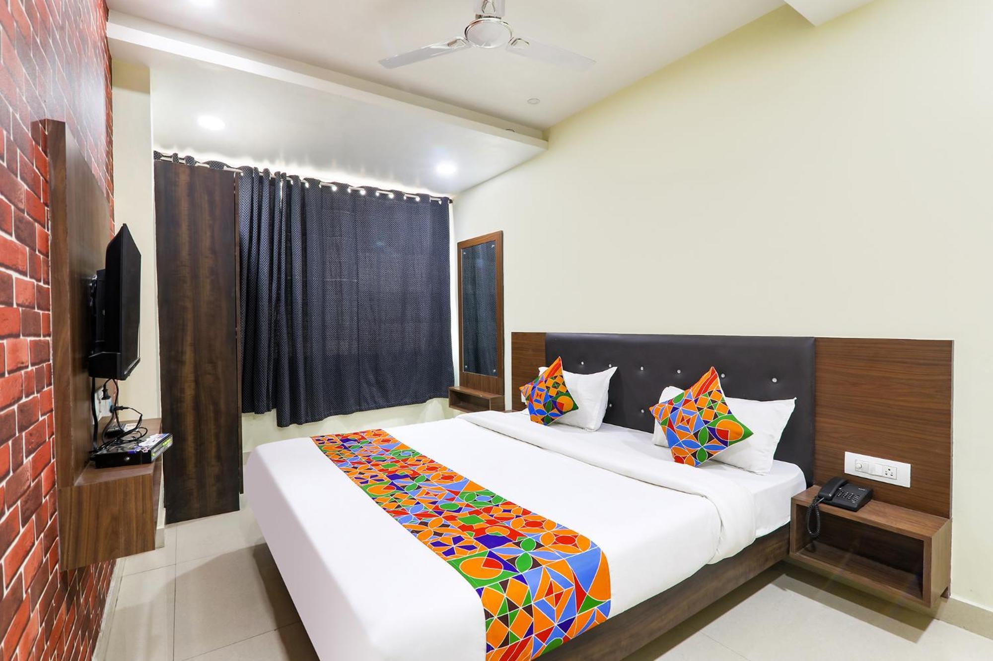 Fabhotel The Kumar Inn Danapur Exterior foto